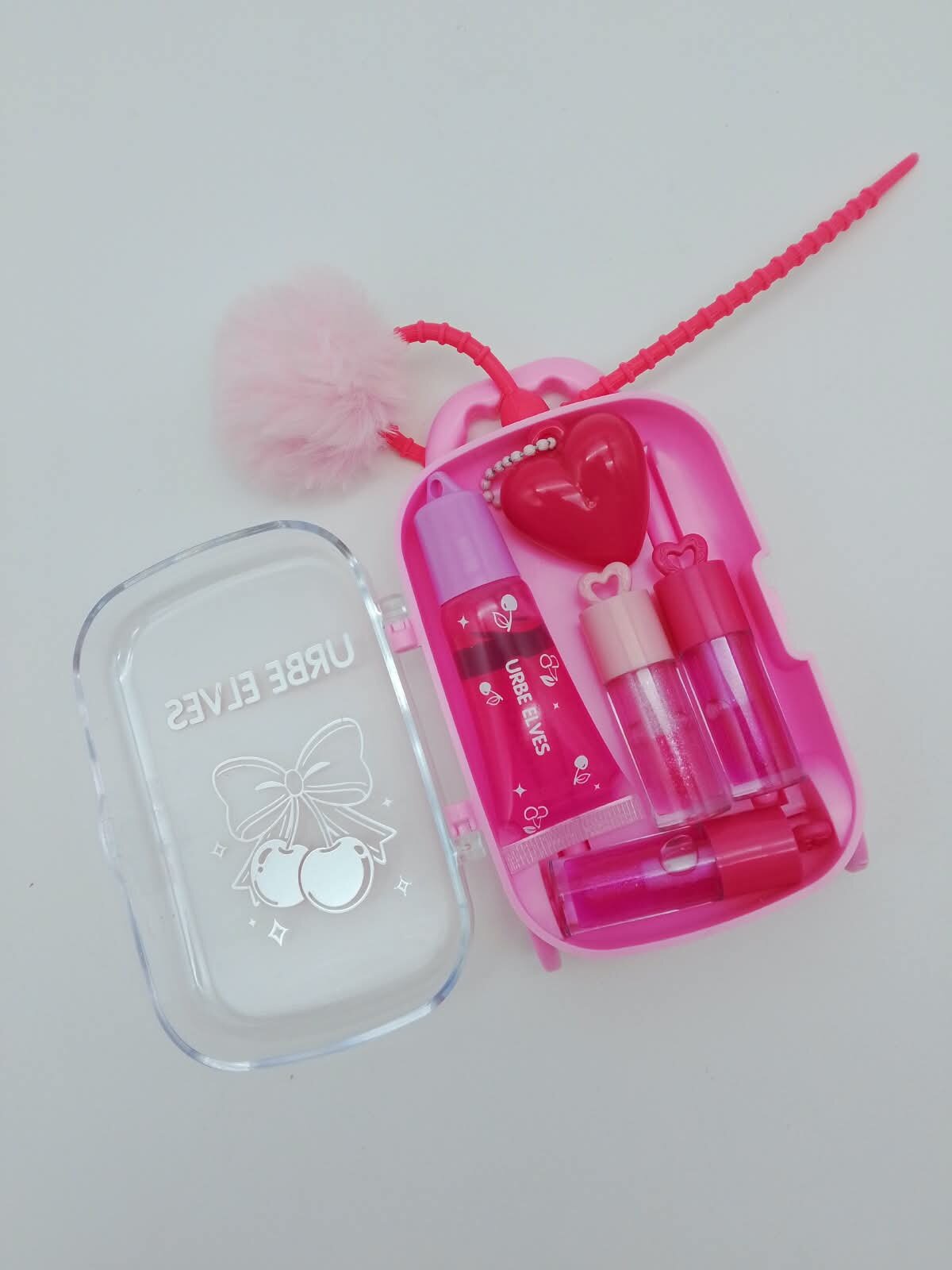 GLOSS CON LLAVERO ESTUCHE DE MINI MALETA