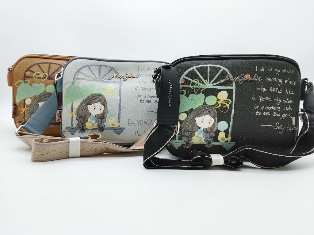 Bolso Crossbody De Piel Sintética Ilustración De Muñequita Y Naturaleza Miss Lee Colores Surtidos
